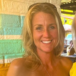 Meet your Posher, Becki